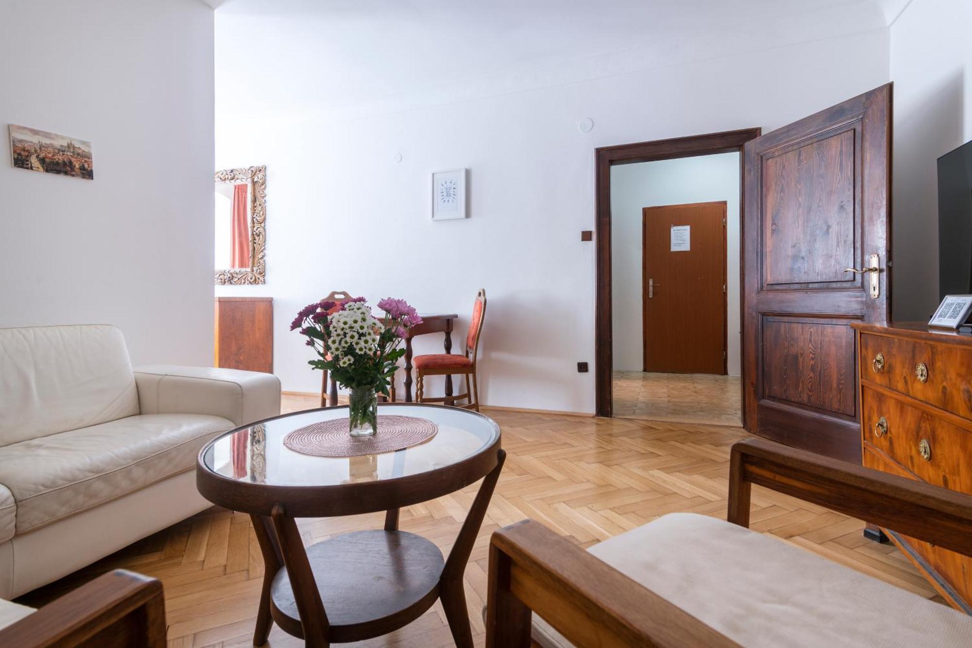 Historic Spirit At Studio Under The Prague Castle Extérieur photo